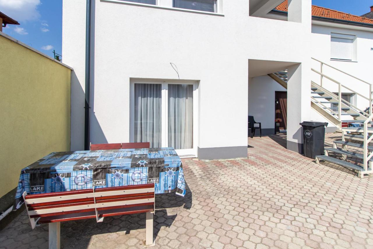 Deli Terasz A Apartman Free Parking, Self-Check-In Anytime Győr Zewnętrze zdjęcie